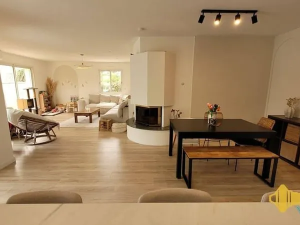 Maison de plain-pied 5 pièces 126 m²