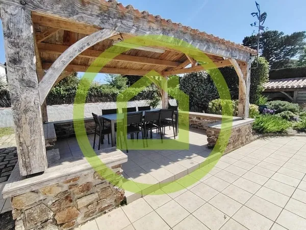 Maison Vente Noirmoutier-en-l'Île 8p 160m² 890000€