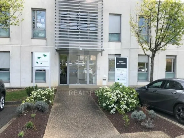 BUREAUX à LOUER