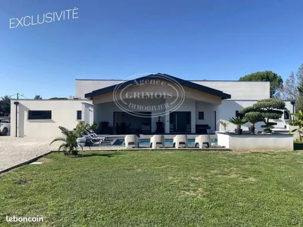 Villa 5 pièces 150 m²