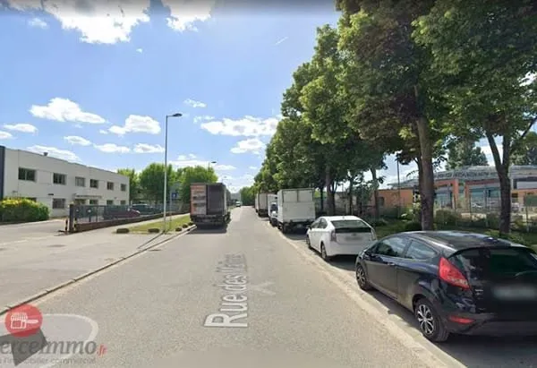 Local 1501 m²