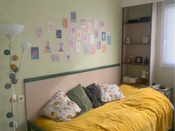 Chambre meublée libre de tout occupation