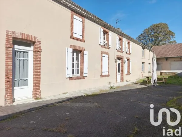 Maison 7 pièces 250 m²