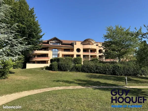 Appartement 7 pièces 263 m²