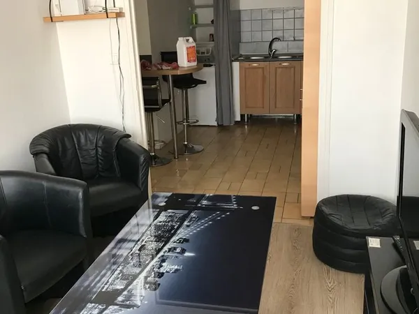 Chambre meublée location saisonnière