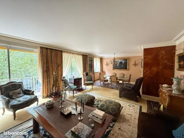 Appartement 7 pièces 173 m²