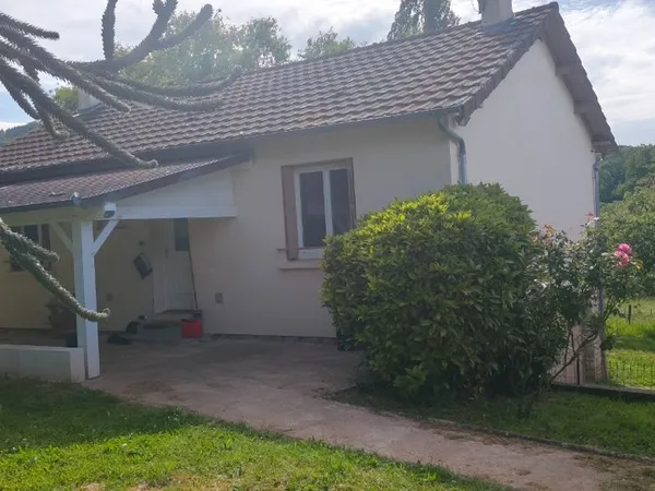 Maison a louer la feuillade