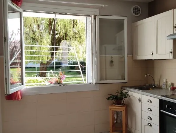 Appartement 56m2 . Exposition Sud . Accès au Parc . Quartier Bajatière