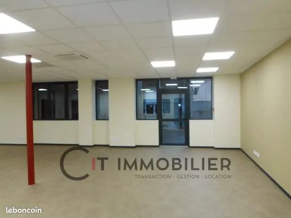 Local commercial 130 m² La Tour-du-Pin