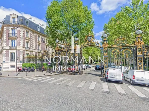 PARIS 8 - PARC MONCEAU / HOCHE - 6 PIECES - 4 CHAMBRES
