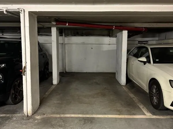 Location emplacement parking Paris 16e - Spontini