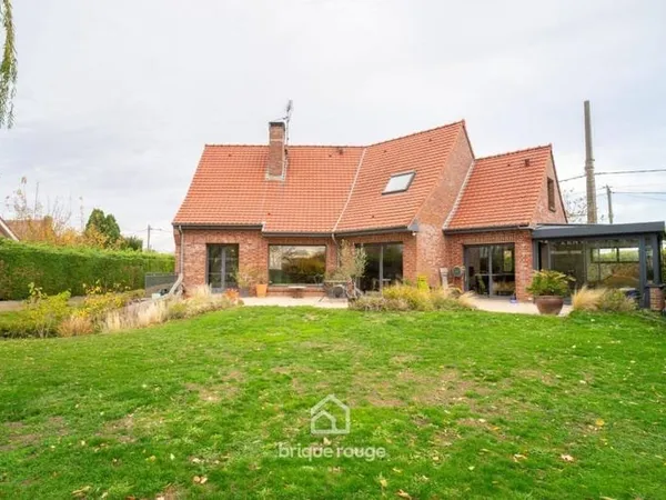 Maison de plain-pied 6 pièces 163 m²