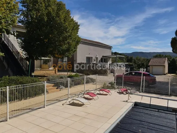 Maison 17 pièces 420 m²