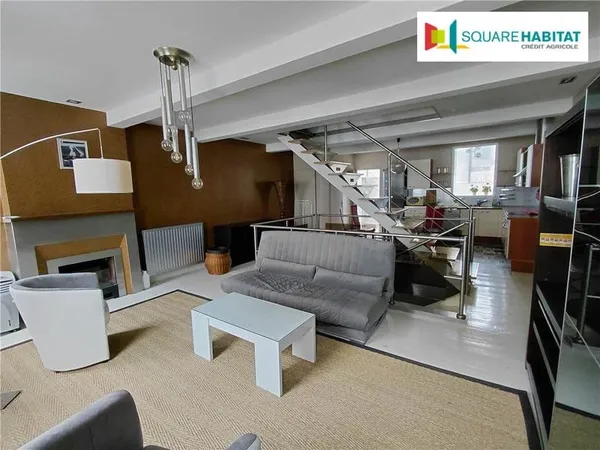 Charmant T3 meublé en duplex