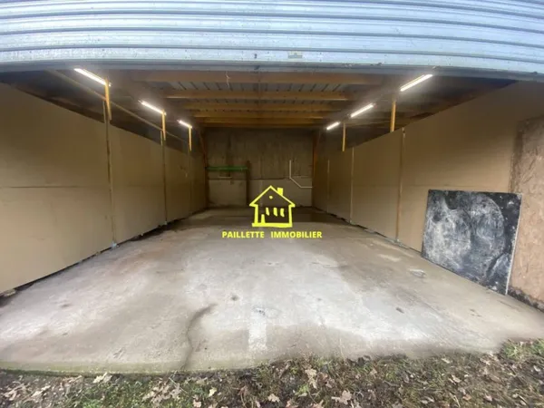 Parking 66 m²