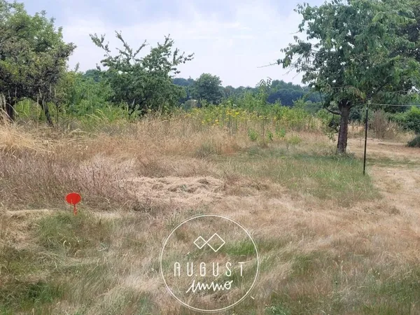 Terrain 2643 m²