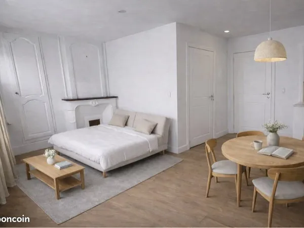 Location studio refait à neuf