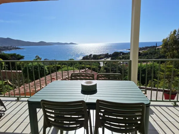 Villa 8 pièce 240m2 Pietrosella vue mer