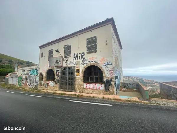 Ancien poste de douane - 66290 CERBÈRE