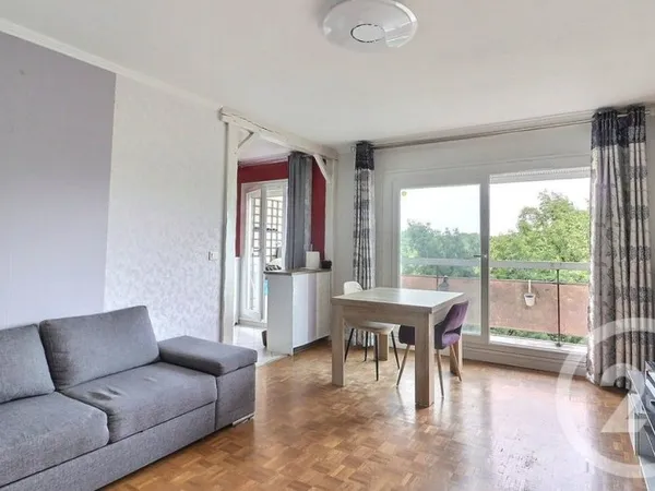 Appartement 4 pièces 81 m²