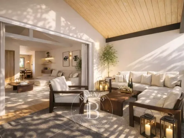 SAINT-JEAN-DE-LUZ, À 100m DE LA GRANDE PLAGE, MAISON NEUVE INDÉPENDANTE