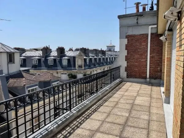 Bureaux 368 m²