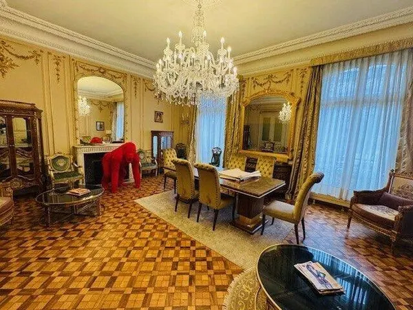 Bureaux 303 m²