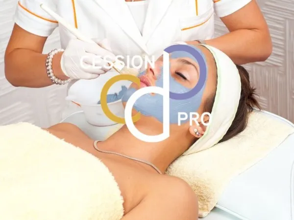 INSTITUT DE BEAUTÉ & SALON DE COIFFURE DE RENOM AU COEUR DE NÎMES !