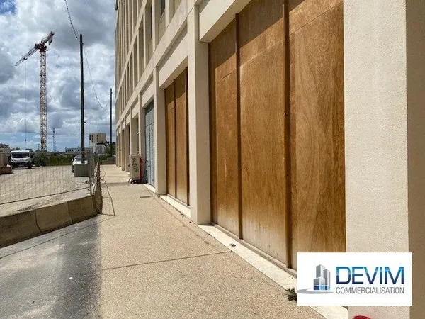 Local commercial 43 m²
