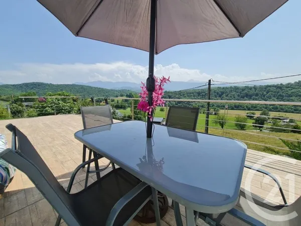 Maison 6 pièces 197 m²