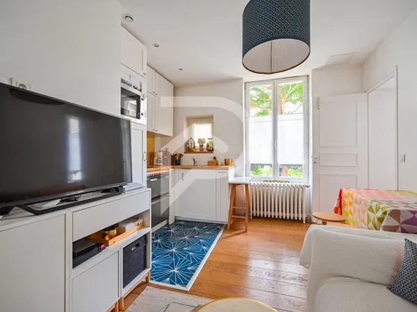 Appartement Paris 2 pièce(s) 34 m2