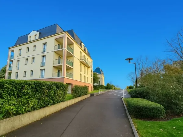 LE HAVRE - Félix Faure : Appartement F2 avec loggia, ascenseur et parking privé
