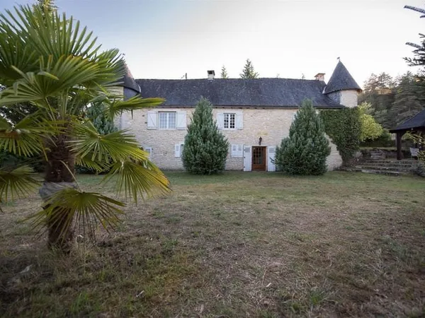 « Clos de Tourelles » coteau isolé avec vue panoramique