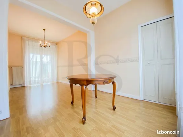 Maison 6 pièces 116 m²