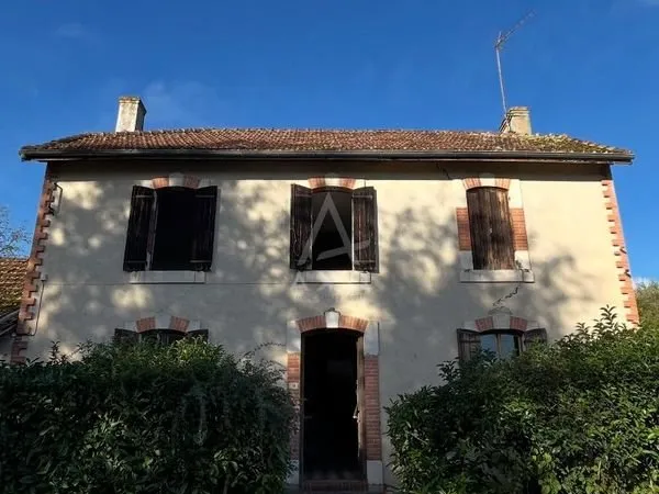 Maison 1 pièce 144 m²