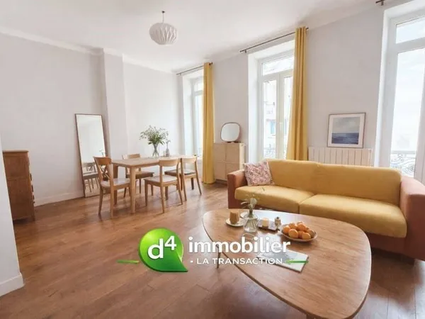 Appartement 4 pièces 82 m²