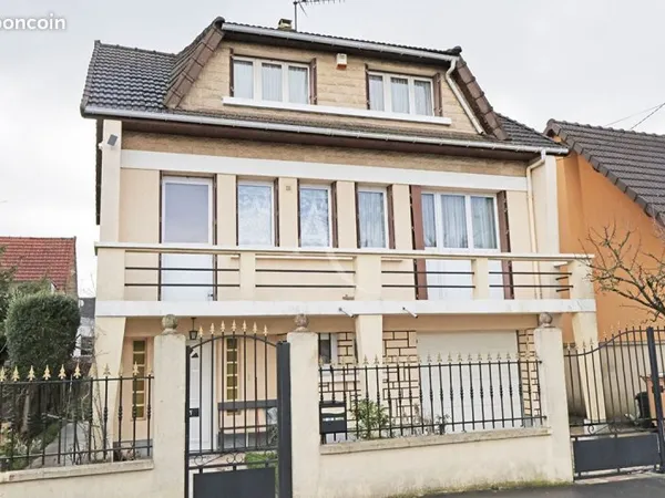 Maison 7 pièces 120 m²
