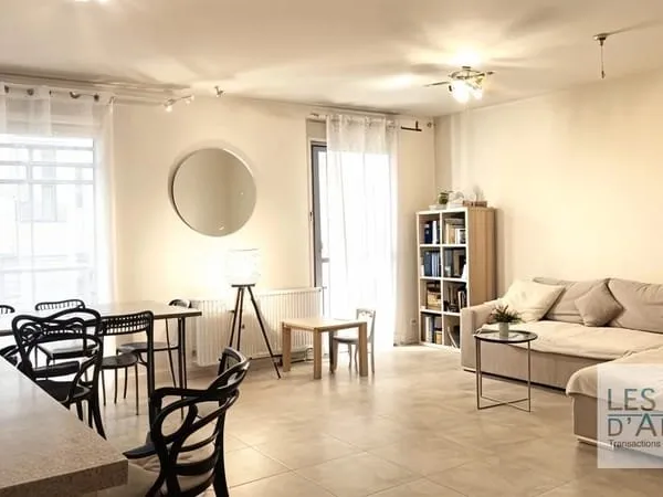 T4 de 85m2 avec Garage , Gratte Ciel