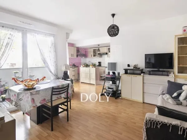 2 Pièces 48m2 dernier étage avec balcon - Vincennes