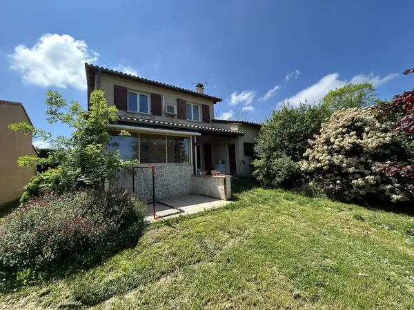 Maison 117 m2 avec jardin, Auch Mourroussin