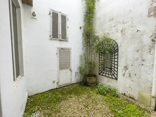 Appartement atypique Centre-Ville La Rochelle avec Cour Privée