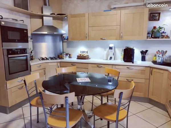 Maison 132m² centre Sérézin