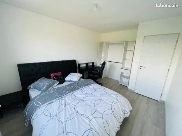 Chambre meublée à Louer