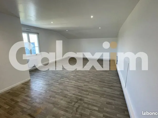 Bureaux 120 m² Saint-Armel