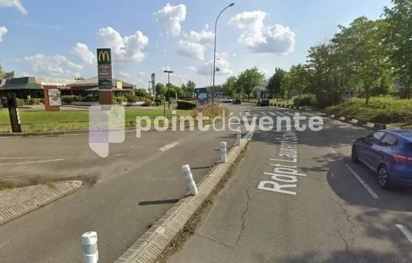 Local commercial 410 m²