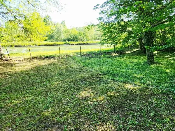 Terrain 760 m²
