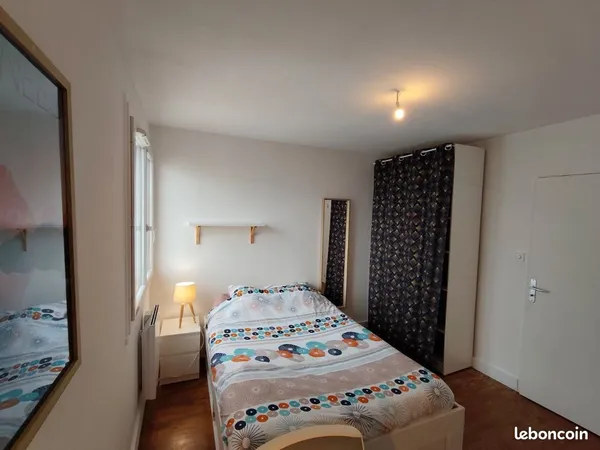 2 chambres disponible de suite T4 pont des Demoiselles