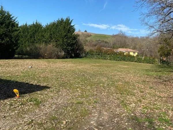 Terrain à bâtir - Non viabilisé - BESSIERES
