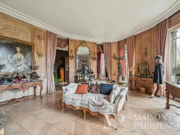 Appartement 5 pièces 292 m²