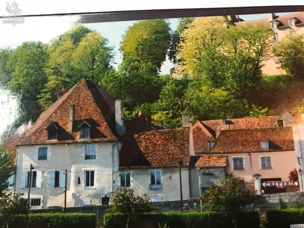 Immeuble 3 pièces 380 m²